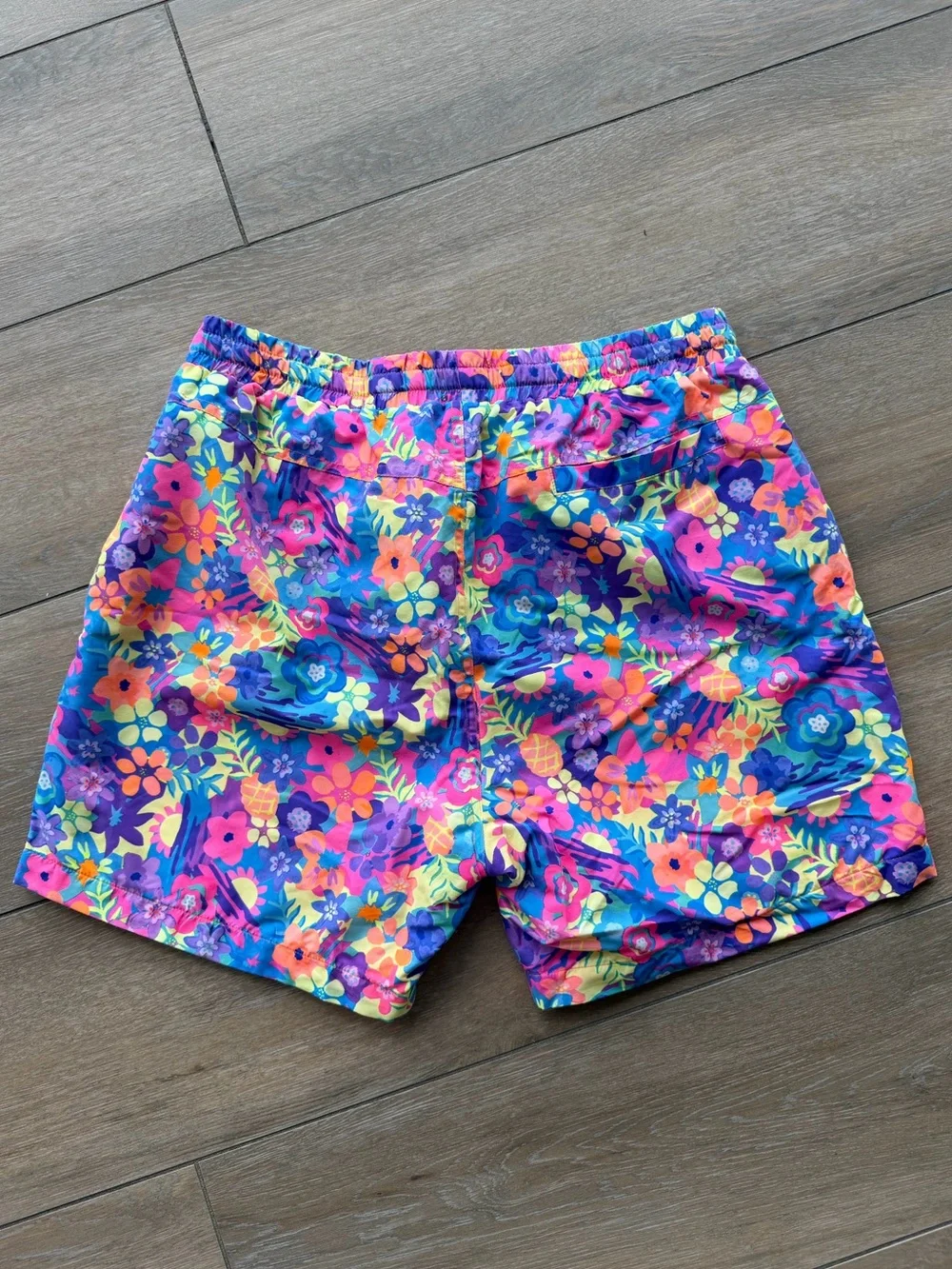 Kulani Kinis color way